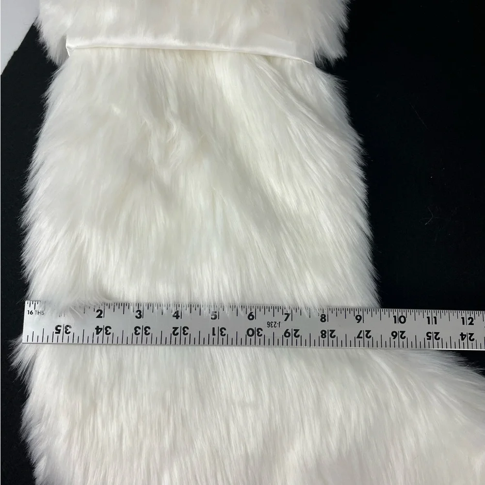 Nicole Miller Home Faux Fur Stocking White Ivory RN 75343